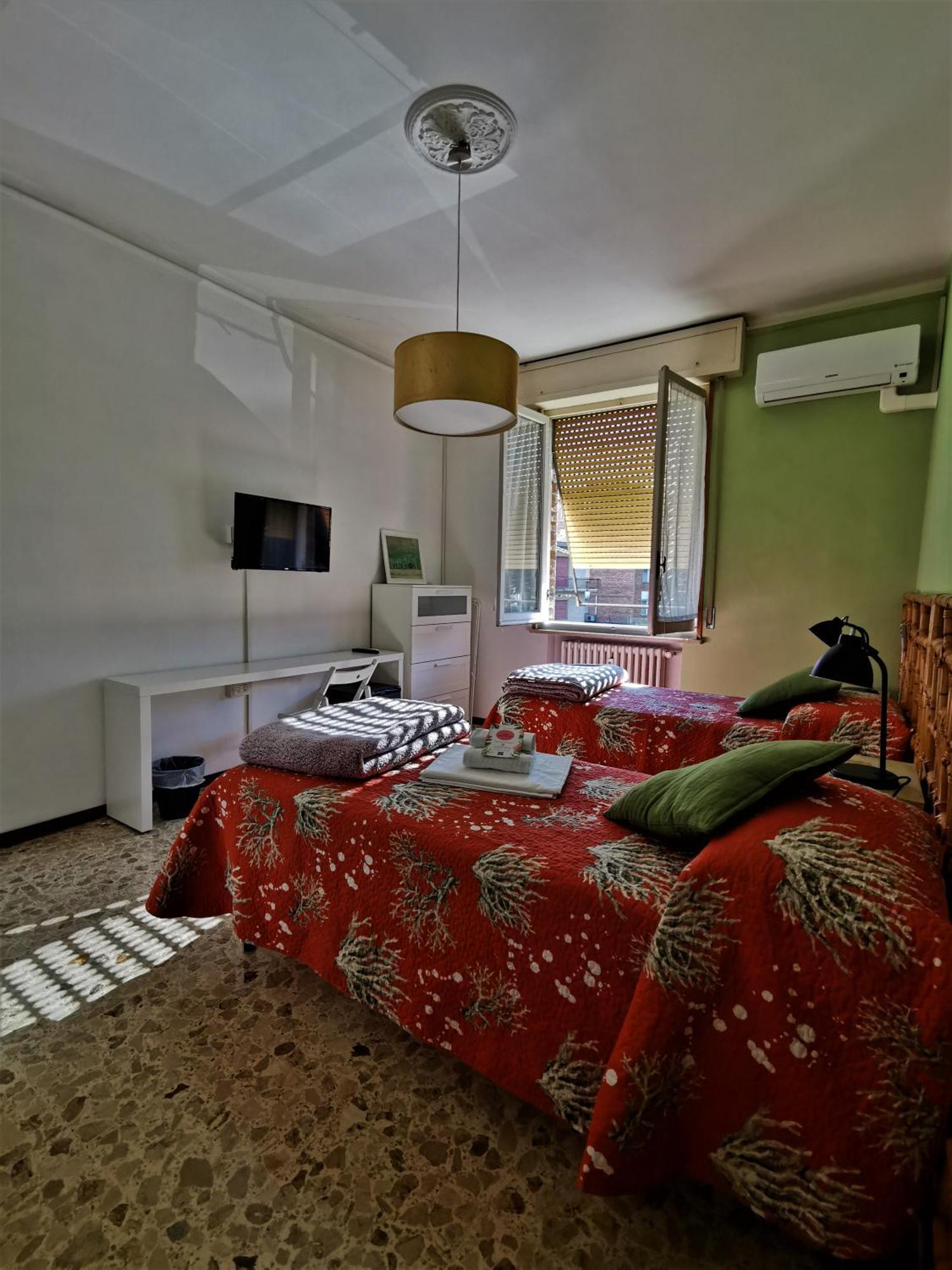 B&B Ospedale Maggiore Parma Affittacamere 外观 照片
