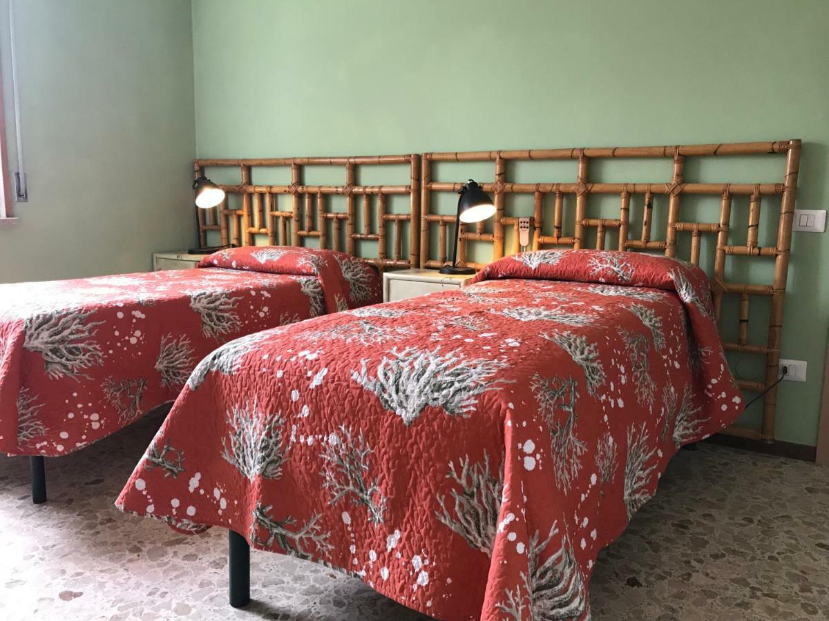 B&B Ospedale Maggiore Parma Affittacamere 外观 照片